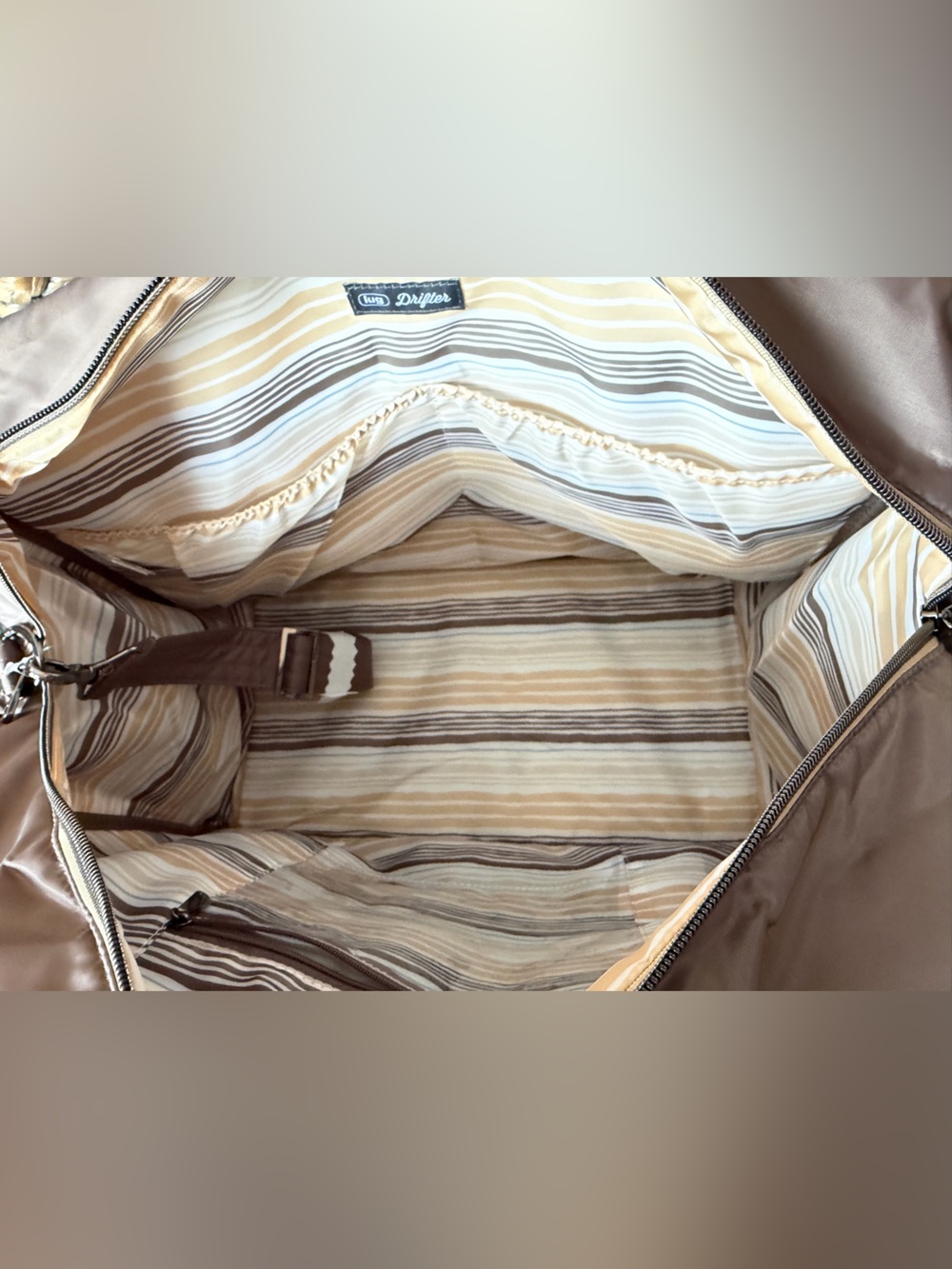 Lug Drifter Duffel Bag in Walnut Brown - Picture 5 of 10
